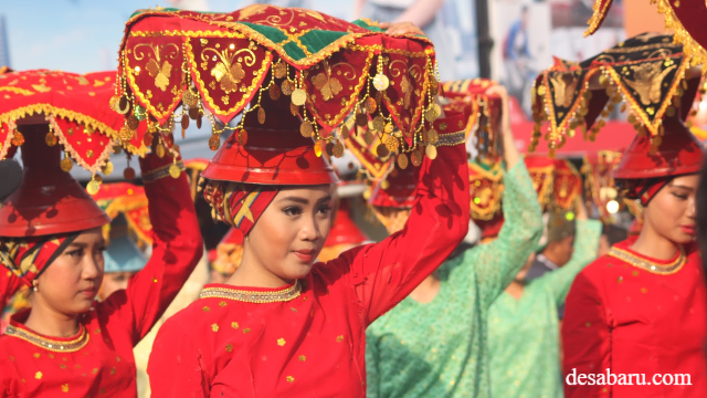 10 Destinasi Wisata Budaya di Lampung Yang Terkenal