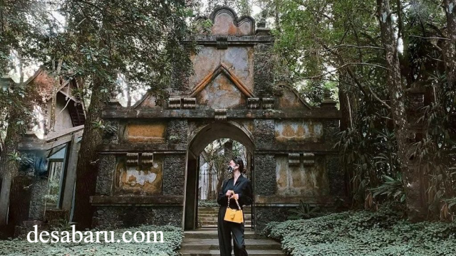 Wisata Budaya Kaya Filosofi